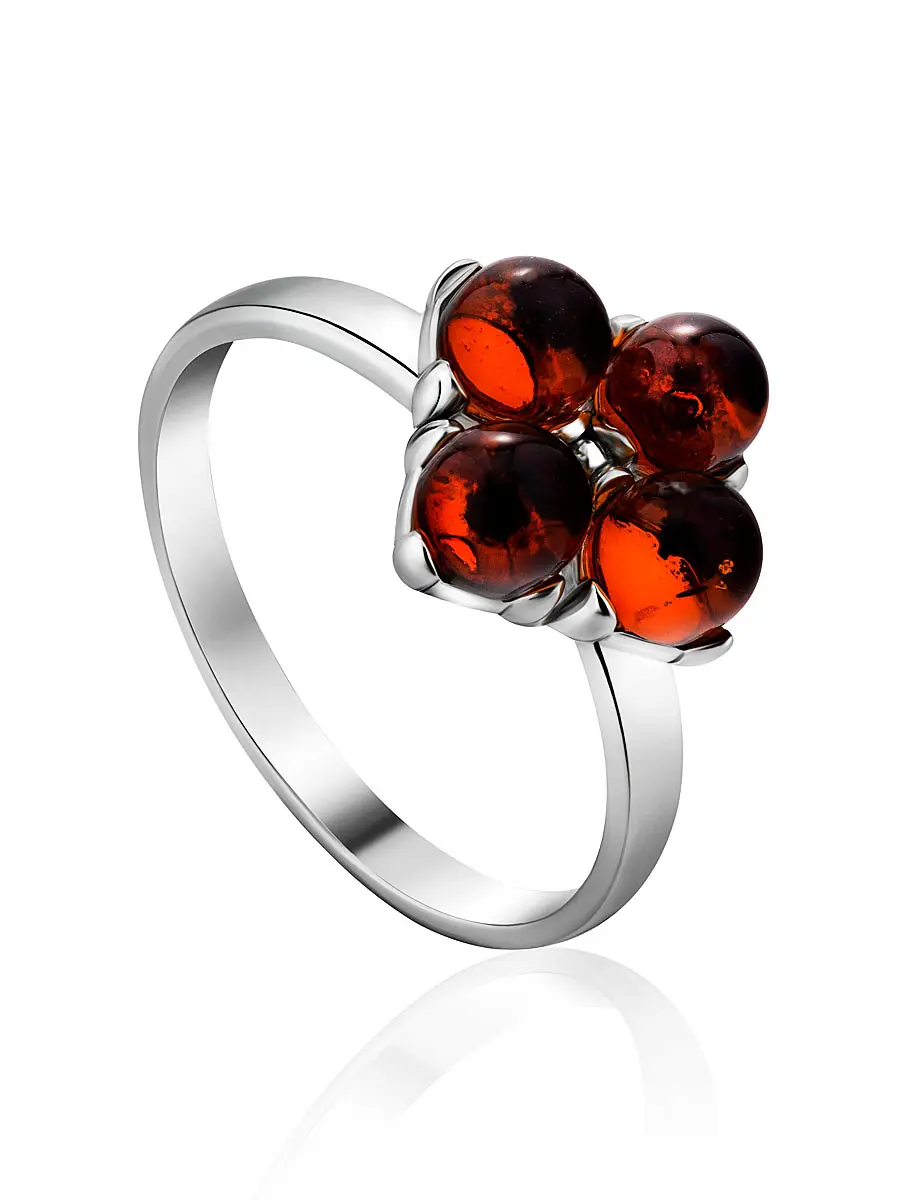 картинка Очаровательное кольцо «Суприм» из серебра и янтаря коньячного цвета в онлайн магазине