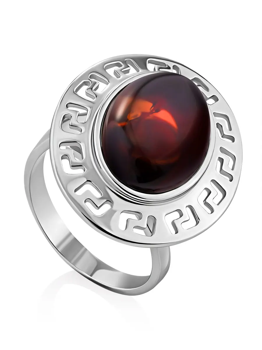картинка Элегантное кольцо из серебра и натурального балтийского янтаря вишневого цвета «Эллада» в онлайн магазине