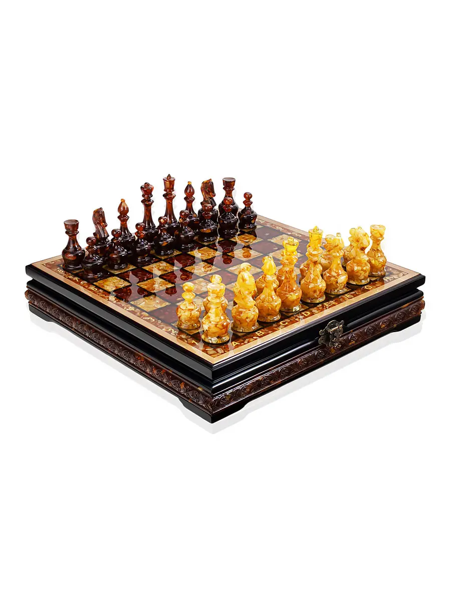 картинка Шахматная доска с набором фигур и шашек из дерева и янтаря в онлайн магазине