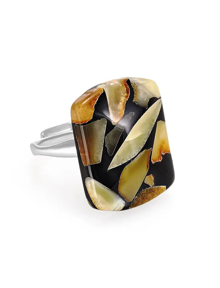 картинка Стильное кольцо из янтарной мозаики «Далматин» чёрного цвета в онлайн магазине