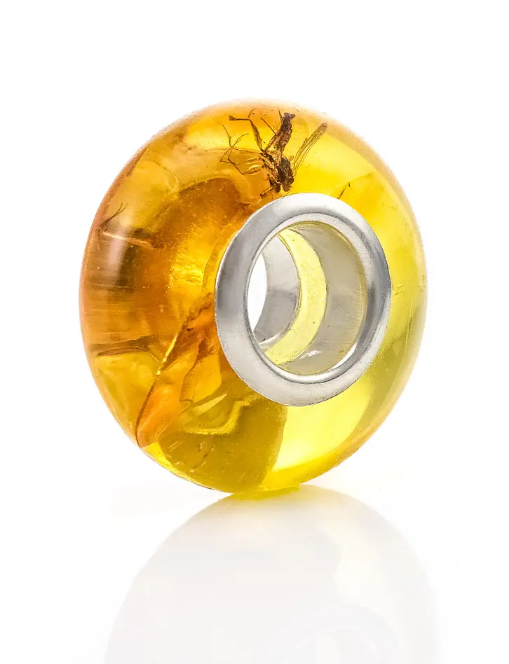 картинка Бусина-шарм из лимонного янтаря с насекомым внутри в онлайн магазине