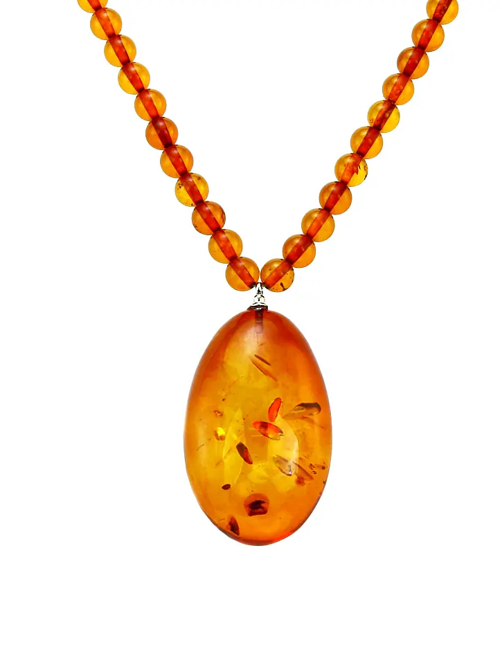 картинка Эффектное колье из натурального балтийского янтаря с искрящейся подвеской «Лаура» в онлайн магазине