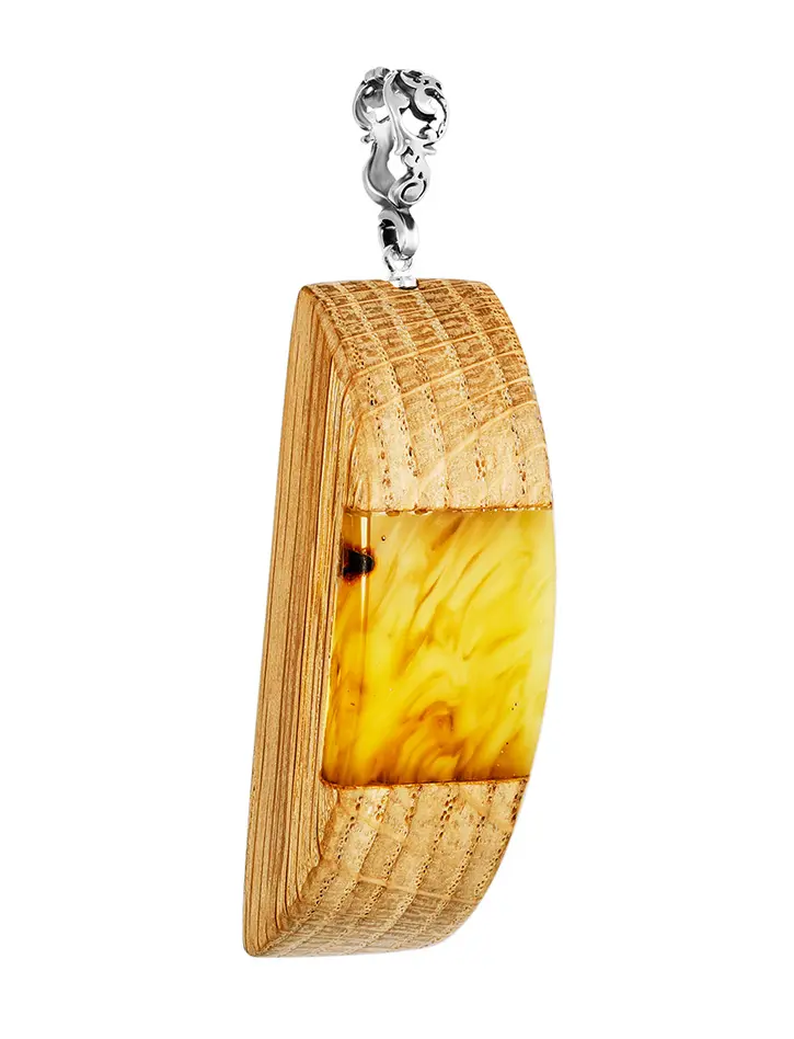картинка Объёмная подвеска из натурального янтаря и дерева «Индонезия» в онлайн магазине