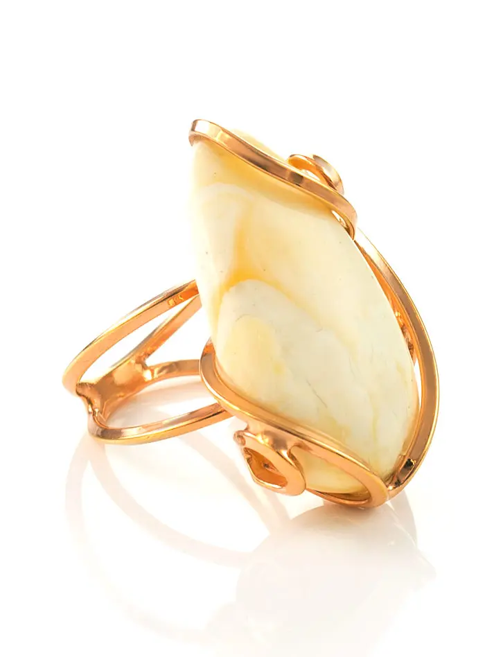 картинка Великолепное кольцо из натурального балтийского янтаря и золочённого серебра «Валенсия» в онлайн магазине