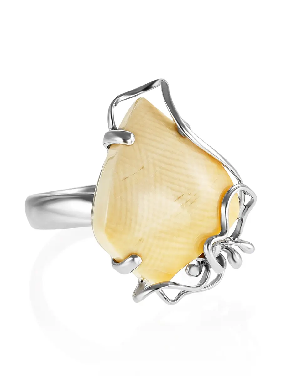картинка Уникальное серебряное кольцо с бивнем мамонта «Эра» в онлайн магазине
