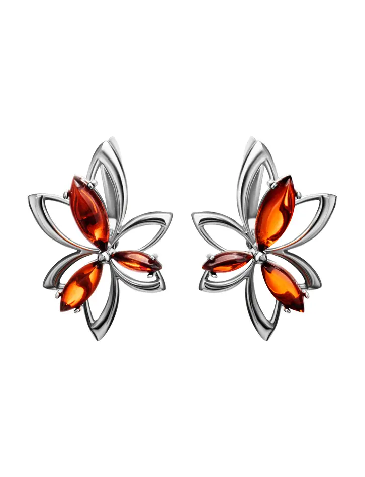 картинка Серебряные серьги цветочного дизайна с натуральным коньячным янтарём «Нарцисс» в онлайн магазине