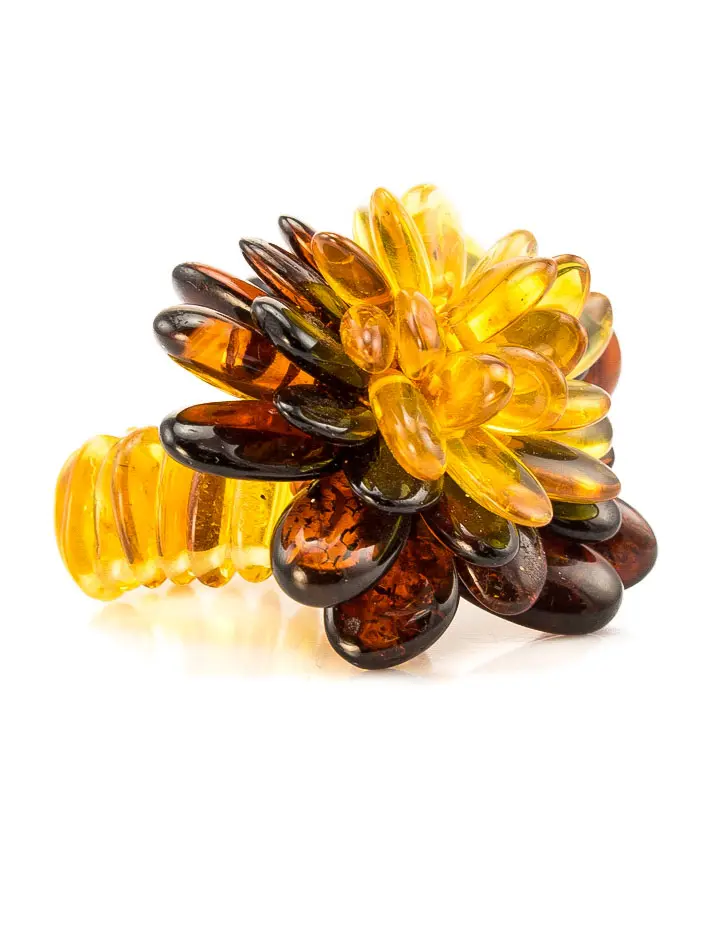 картинка Плетёное янтарное кольцо «Цветок» из лимонного и вишнёвого янтаря в онлайн магазине