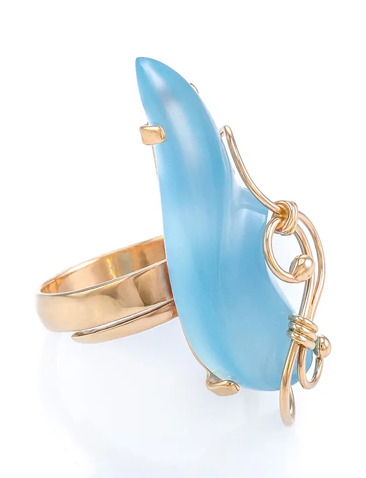 картинка Изящное кольцо удлинённой формы из золота и халцедона «Серенада» в онлайн магазине