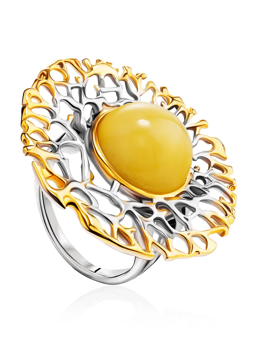 картинка Роскошное кольцо «Венера» из серебра с позолотой и янтаря в онлайн магазине