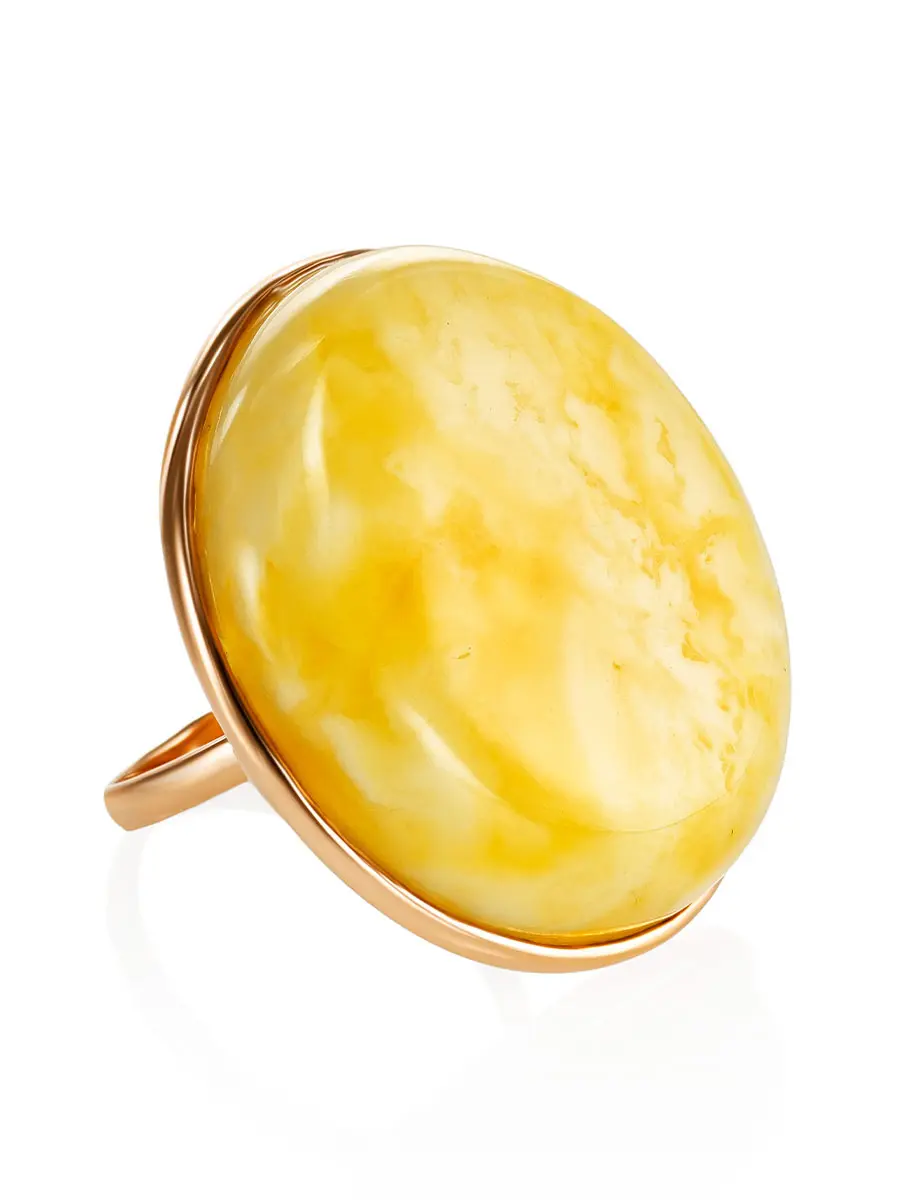 картинка Тонкое кольцо из золота с крупной вставкой из пейзажного янтаря в онлайн магазине