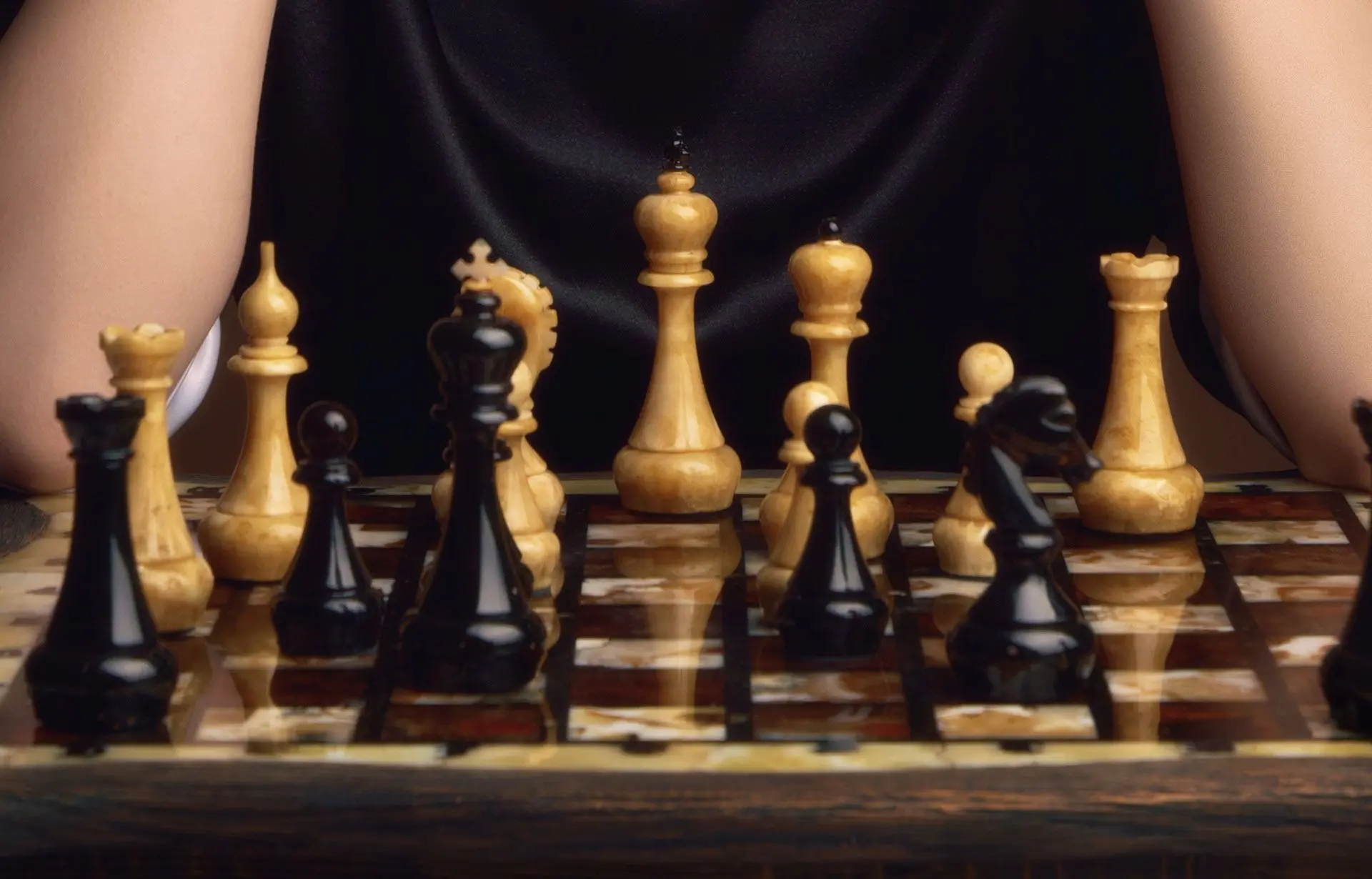 шахматы из фильма ход королевы, фильм про шахматистку
