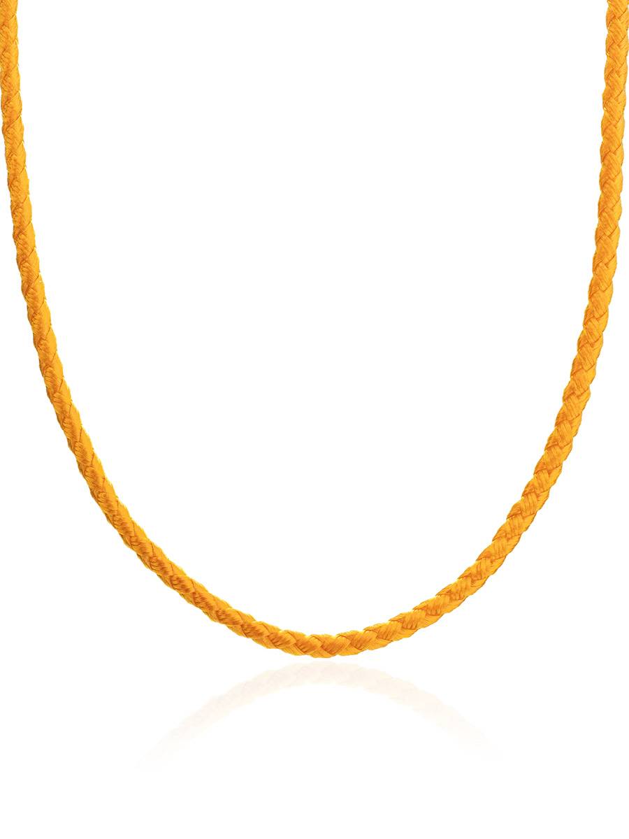 Шёлковый плетёный шнурок золотистого цвета на серебряной застёжке