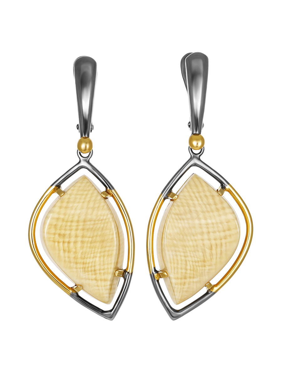 

Серьги, украшенные костью мамонта «Эра»