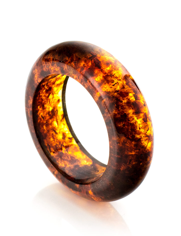 

Эффектное кольцо из натурального формованного вишнёвого янтаря «Везувий», Коньячный;вишневый