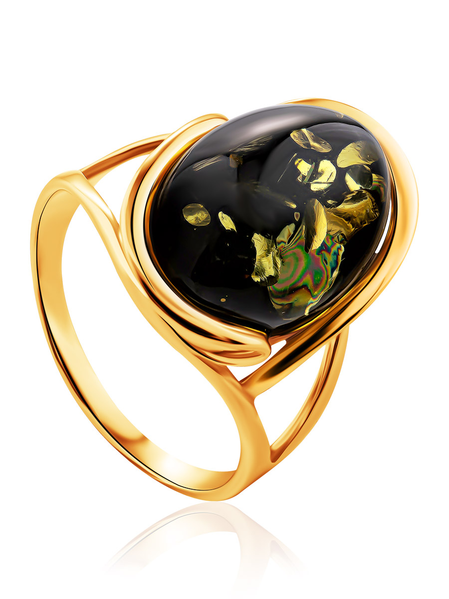 Эффектное кольцо «Штраус» из натурального янтаря зелёного цвета