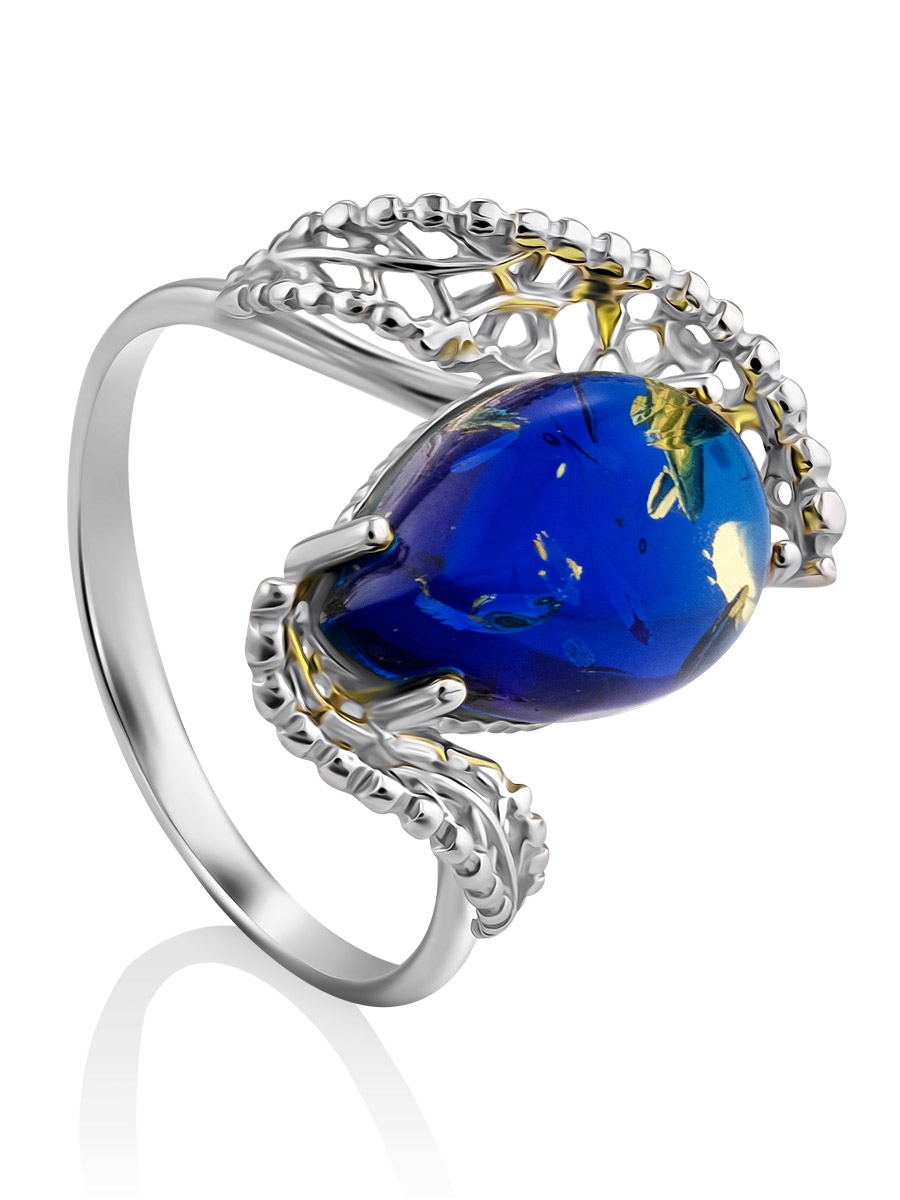 Оригинальное ажурное кольцо с янтарём синего цвета «Венера»